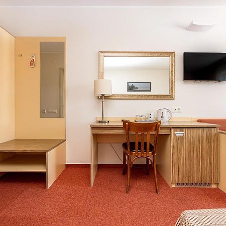 Info Hotel Palanga Bagian luar foto