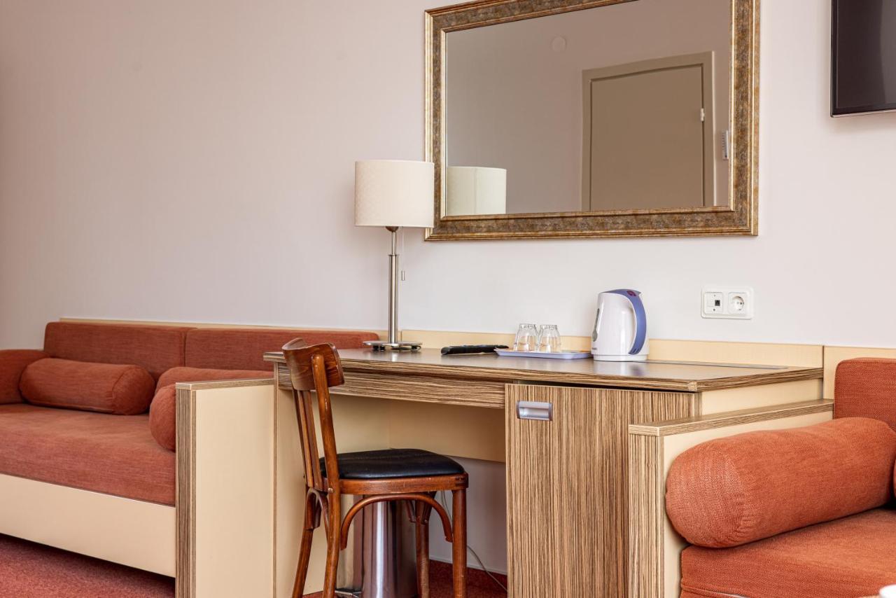 Info Hotel Palanga Bagian luar foto