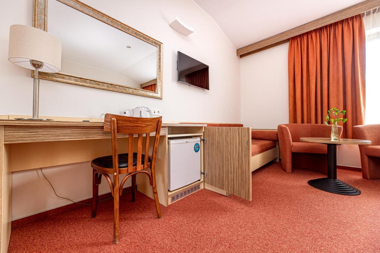 Info Hotel Palanga Bagian luar foto